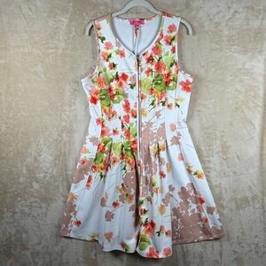 Betsey Johnson Size 12 White Floral Scuba Fit Flare Dress Sleeveless Zip Front
